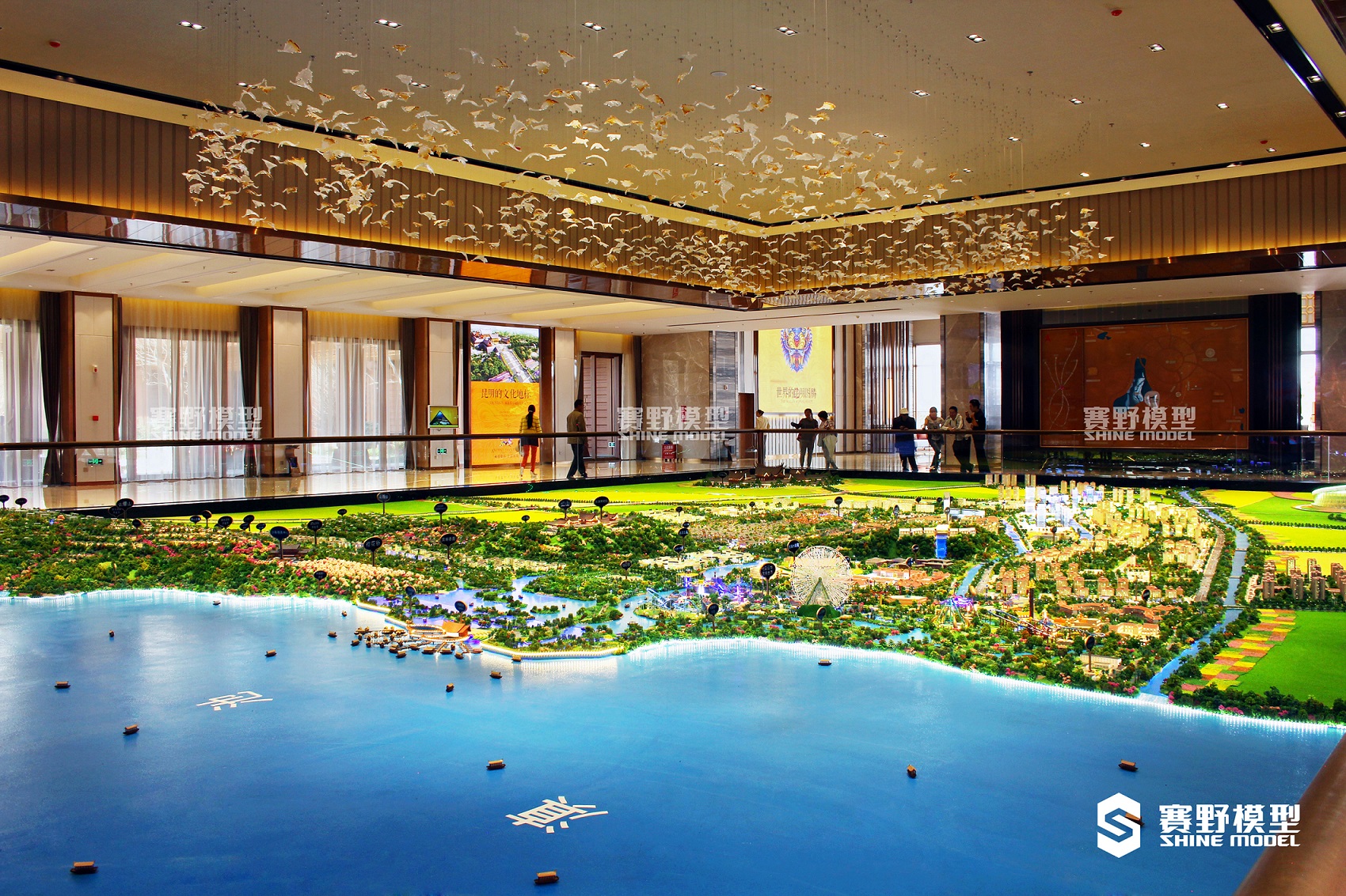 古滇王国仿古建筑模型